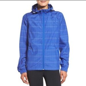 Zella Cloud Nine Reflective Lightweight Windbreaker Size SP Running Jacket Blue